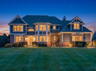 41W815 Bowgren Dr, Elburn, IL 60119