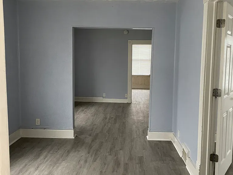 741 3rd St NW #1 — Photo 3
