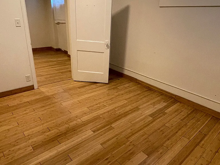 2338 Marshall Apartments — Photo 15
