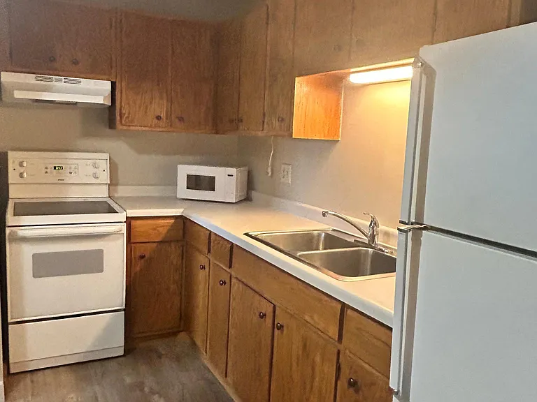 1717 N 28th St #7 — Photo 3