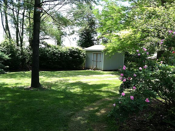 2nd image of 29 Desales Ave