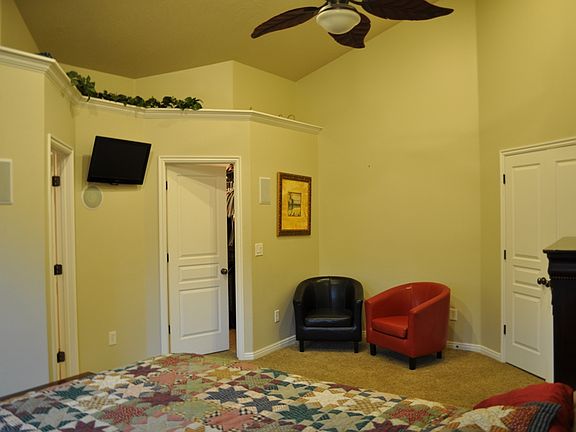 5th image of 1438 N 1800 W