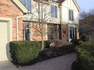 2637 Winter Park Rd, Rochester Hills, MI 48309