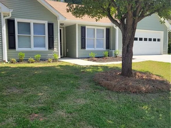 444 Shoal Ct, Lawrenceville, GA 30046
