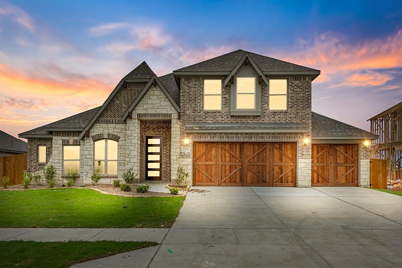 1st image of 217 N Star Ln