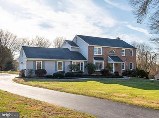 1008 Dunvegan Rd, West Chester, PA 19382