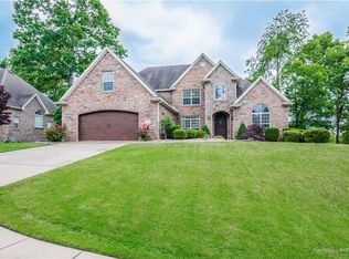 7102 W Hillcrest Ct, Rogers, AR 72758