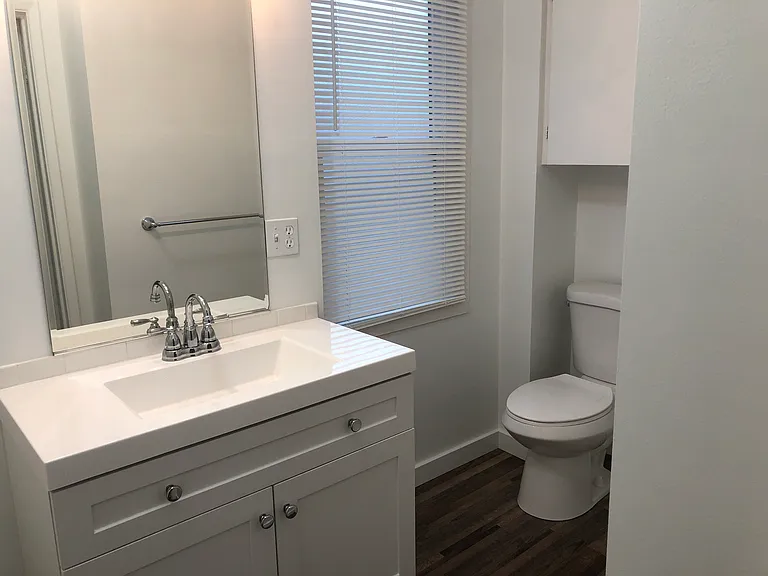 712 S Main St — Photo 5