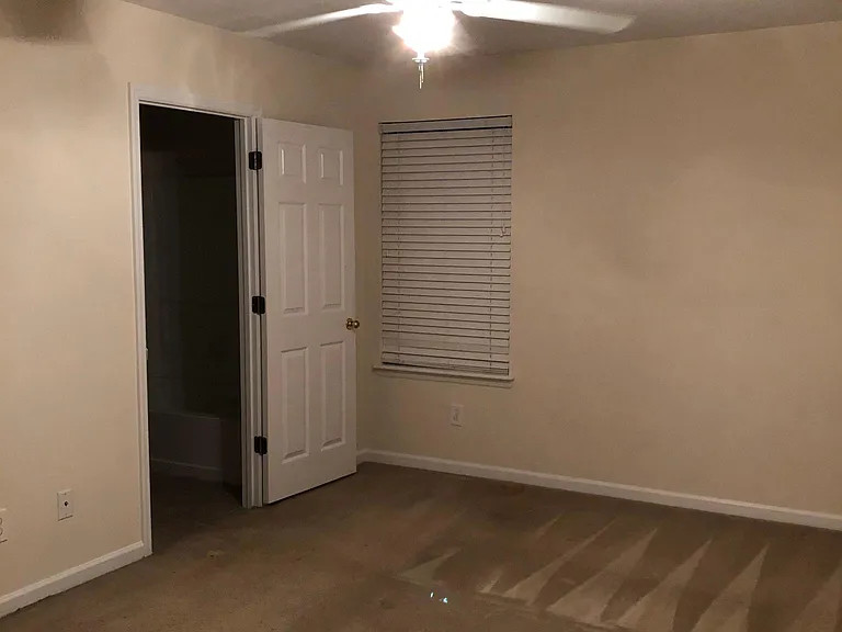 6824 Lake Mist Ln — Photo 13