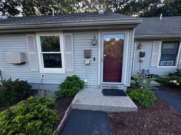 565 Smithfield Rd APT C9, North Providence, RI 02904