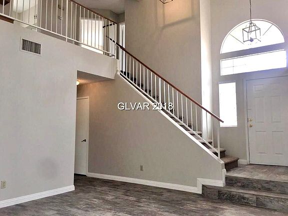 3rd image of 7920 Cadenza Ln