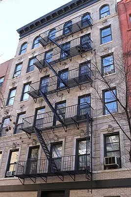 Rented by Compass | media 10