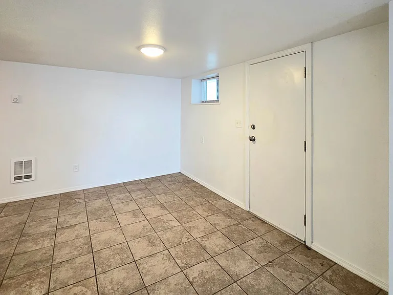 1121 Monitor Ave — Photo 18