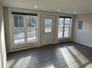 16 Elm St #1, Tariffville, CT 06081