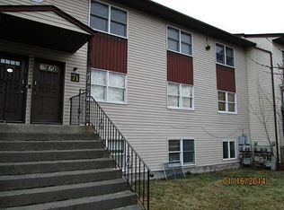 71 Park Ln, Monsey, NY 10952