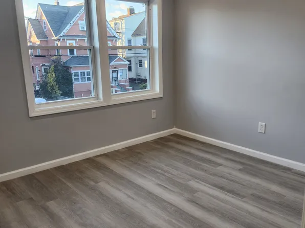 (undisclosed Address), Mount Vernon, NY 10550