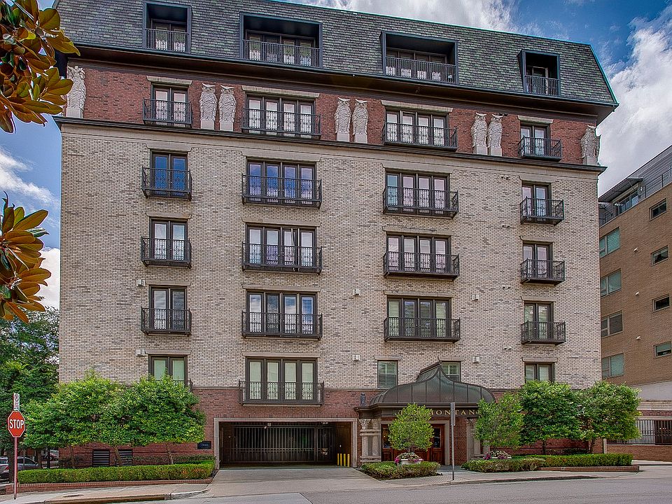 2nd image of 2848 Woodside St #7A
