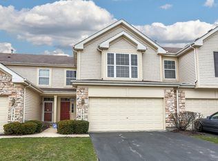 2329 Georgetown Cir, Aurora, IL 60503