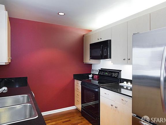 5th image of 140 S Van Ness Ave Unit 621