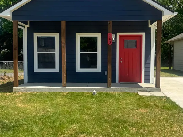 103 Dempster St SE, Jackson, TN 38301