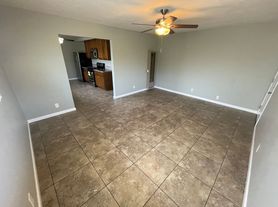 51st Street Apartments FSD, 4082G