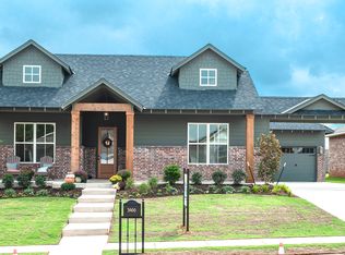 Hampton Plan, Town Square, Edmond, OK 73034