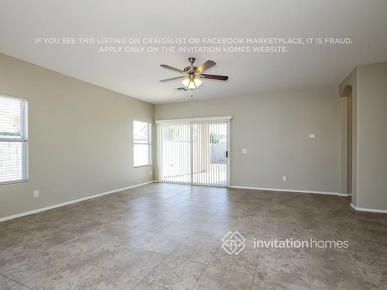 12371 W Sherman St — Photo 6