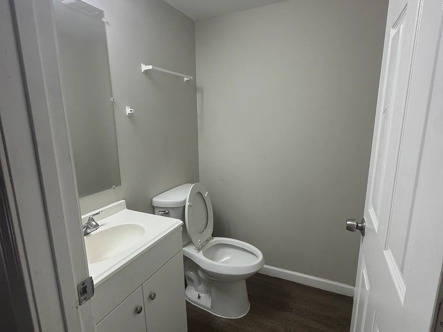 2 bed, 1.5 bath, 1000 sqft, $950 — Photo 3