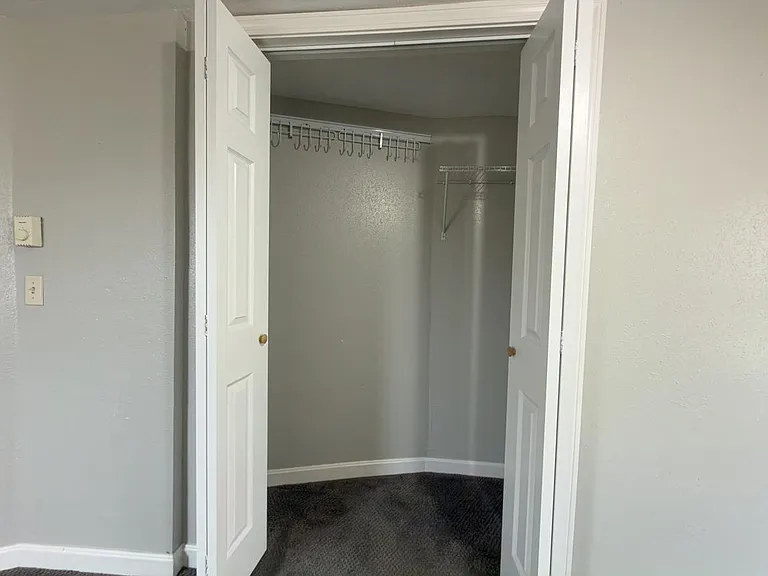 31-33 Saranac St #31 — Photo 13