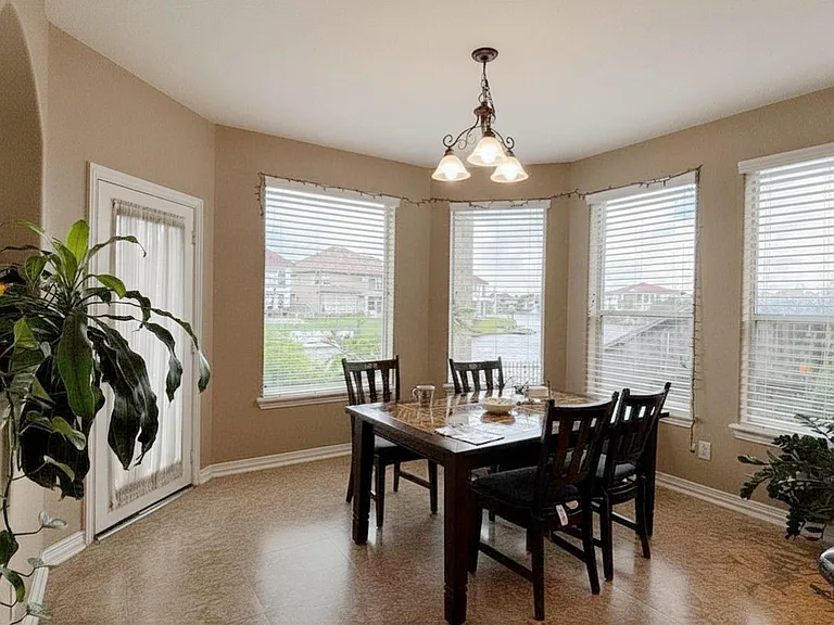 18943 Villa Bergamo Ln — Photo 4