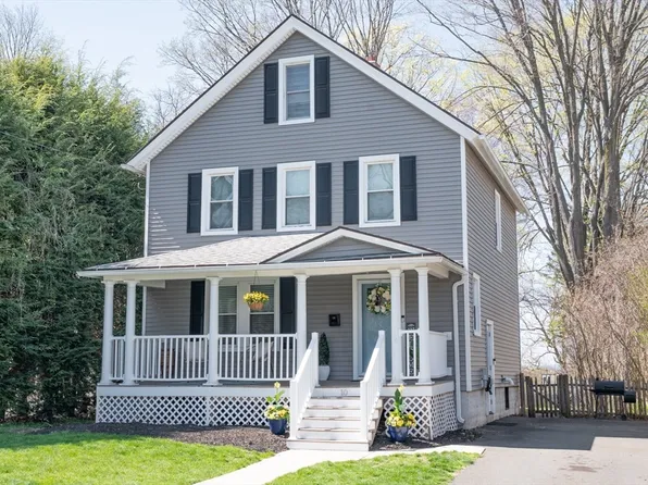 10 Callender Ave, East Longmeadow, MA 01028