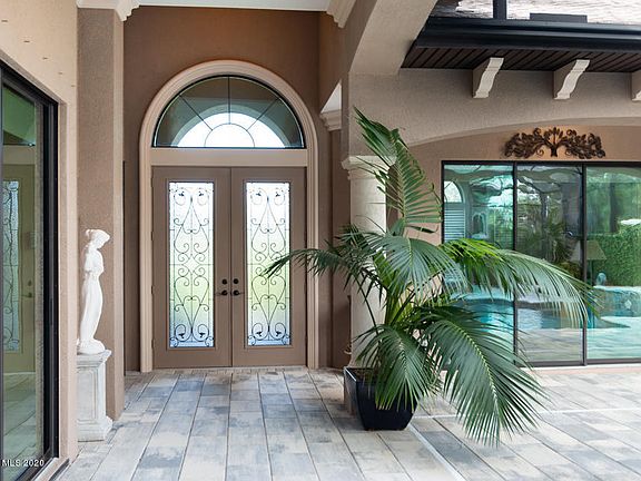 2nd image of 5697 Cypress Creek Dr