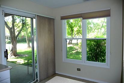 4th image of 1302 Cromwell Ct #1302