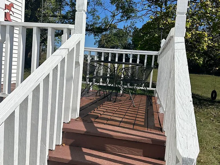 19427 Saturn Dr — Photo 31
