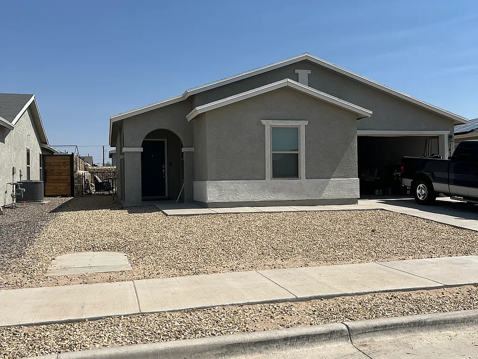 14305 Paraiso Dr