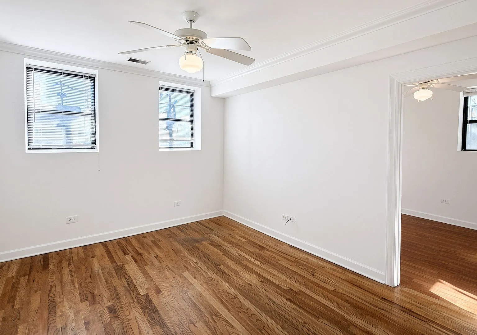 3 bed, $3,050 — Photo 3
