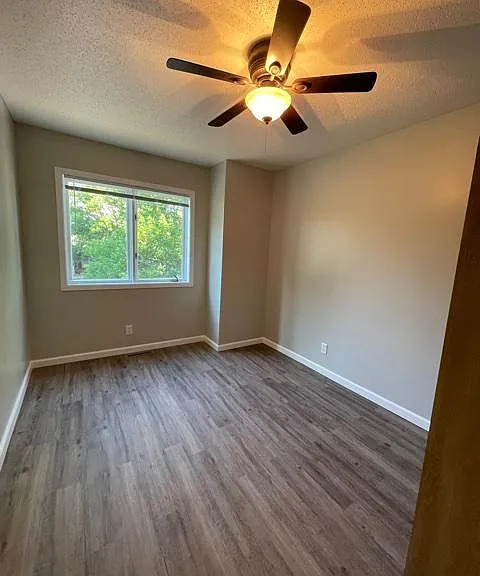1223 Range View Cir — Photo 8