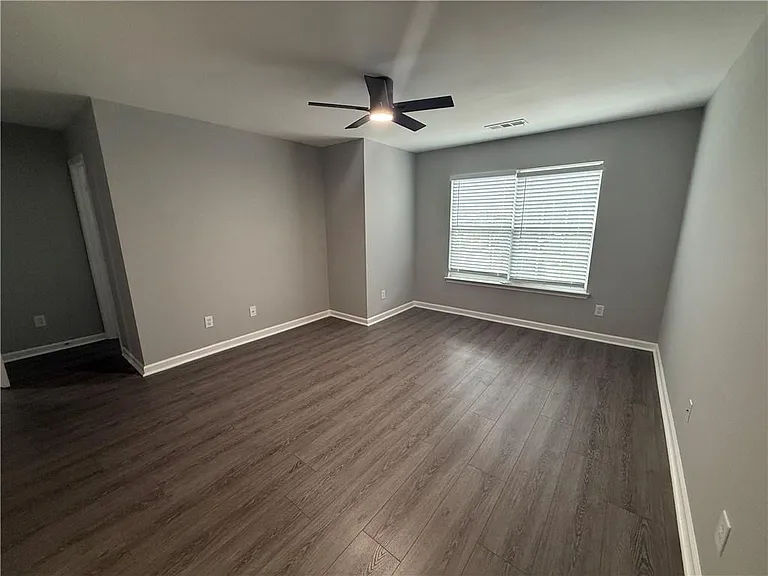 2111 Meadow Peak Rd — Photo 23