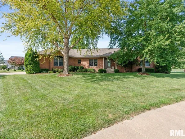 2405 Rosewell Point, Springfield, IL 62711