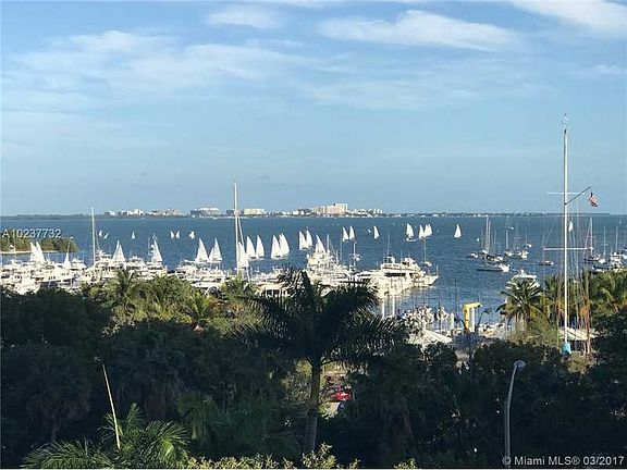 2nd image of 2627 S Bayshore Dr APT 701