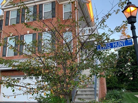 2nd image of 23375 Lewis Hunt Sq