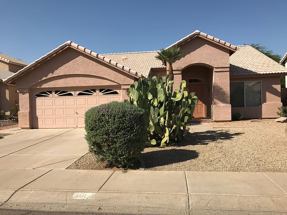3008 E South Fork Drive