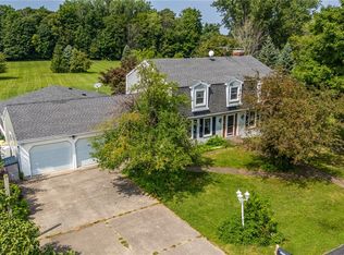 12455 Porter Rd, Medina, NY 14103