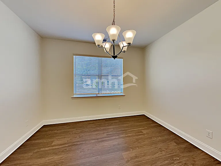 3557 Okelly Dr — Photo 5