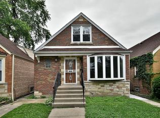 7145 S Troy St, Chicago, IL 60629