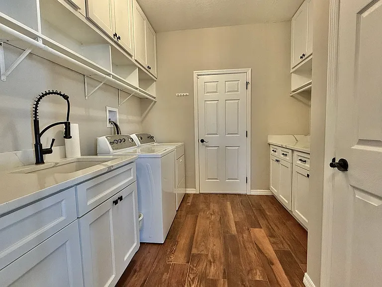 1453 Santa Anna St SE — Photo 15