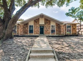 6322 Green Valley Dr, Garland, TX 75043
