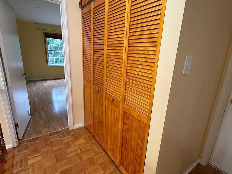 155 Liberty Dr — Photo 28