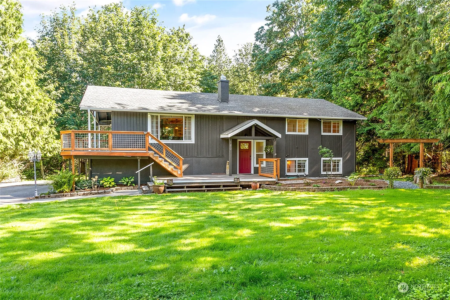 180 Celtic Lane photo 1
