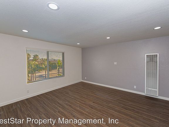 2nd image of 938 E 6th St APT 301